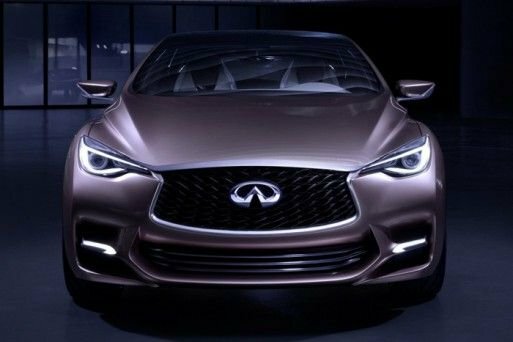 ����� ���� ������ ����� ������� Infiniti Q30 �� ����������