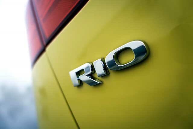����������� Kia Rio � ���������� ��������, ������������ � ���������� ���������
