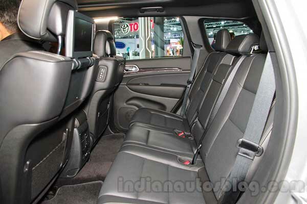 ����� Jeep Grand Cherokee �������� �� ���������� �Auto Expo�